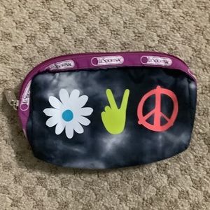 *NWOT* Small Makeup Pouch